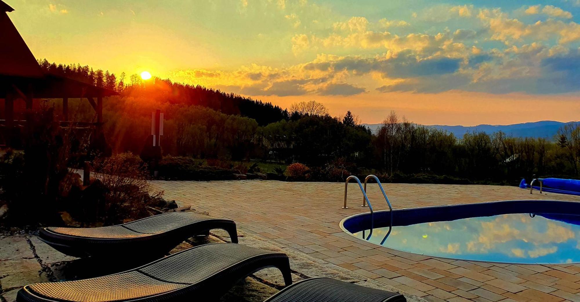Piaskowy Kon - Mountain Lodge & Spa- Karkonosze Mniszkow  المظهر الخارجي الصورة